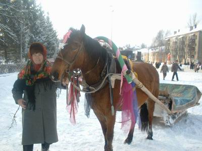 Сегодня в Шумерле проходит общегородской праздник "Широкая Масленица".